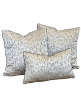 Feather Linen