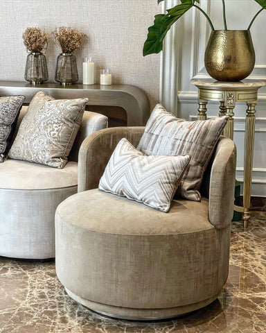 Chelsea Swivel Lounge Chair
