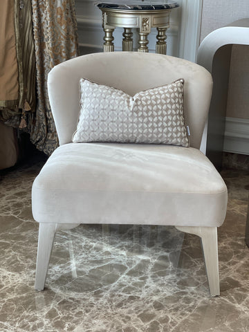 Louis Lounge Chair