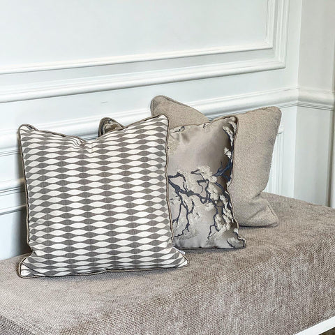 BUNDLE 3 ( 3 pcs Cushions + Inserts )